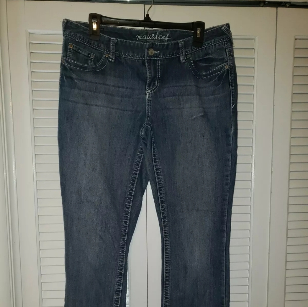 💙Maurices 9/10 Jeans Bootcut Womens